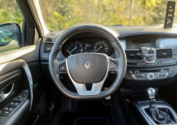 Renault Laguna cena 18900 przebieg: 300000, rok produkcji 2009 z Sępólno Krajeńskie małe 154